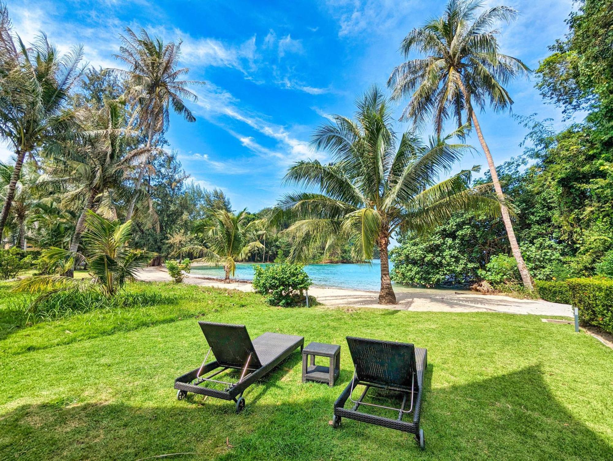 Half Moon Beach Villa - By Kohchangvillas チャン島 エクステリア 写真