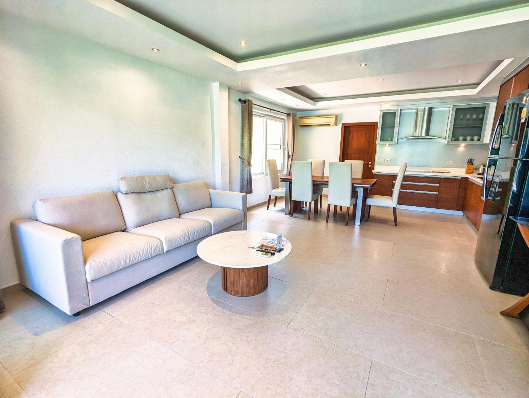 Half Moon Beach Villa - By Kohchangvillas チャン島 エクステリア 写真