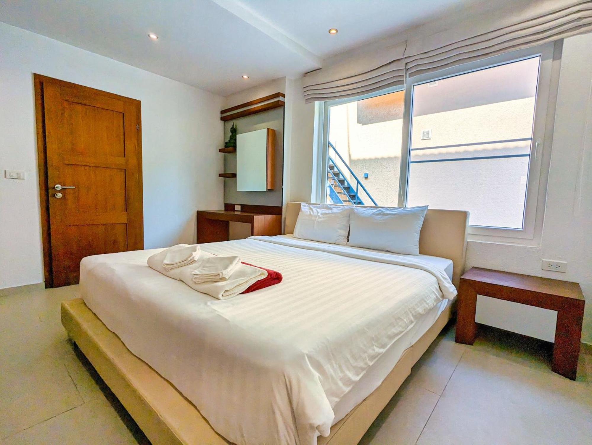 Half Moon Beach Villa - By Kohchangvillas チャン島 エクステリア 写真